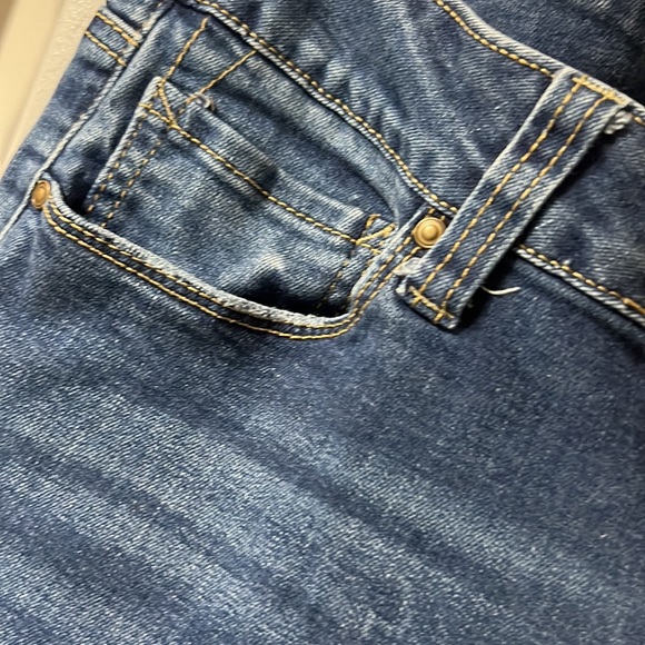Jeans - Picture 6 of 9